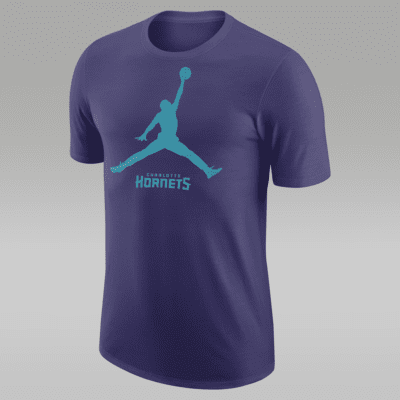 【NIKE】Charlotte Hornets Essential Men's Nike NBA T-Shirt Charlotte Hornets Essential Men's Nike NBA T-Shirt. Nike.com